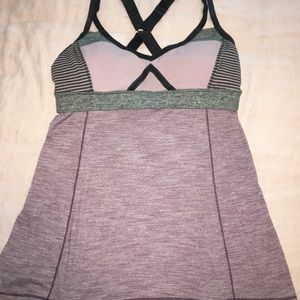 lululemon top, size 4! worn once